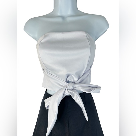 Women's Tube Top Bandeau Tie up front Cropped sleeveless Satin White Small - Picture 3 of 13